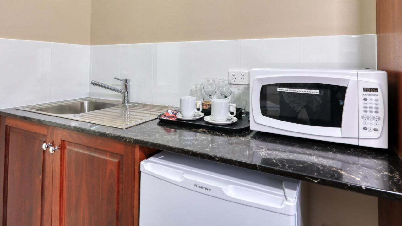 Top Of The Town Motel & Apartments Benalla Ngoại thất bức ảnh